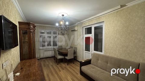 Uzunmüddətli kirayə – 2 otaqlı mənzil Ünvan: Bakıxanov, Razin; Aygün — Bakı