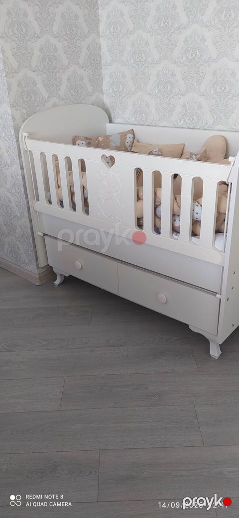 Oğlan və qız üçün, İşlənmiş, Dördbucaq, Beşik, Dəst ilə, Matras ilə, Yellənmə mexanizmi ilə — Bakı