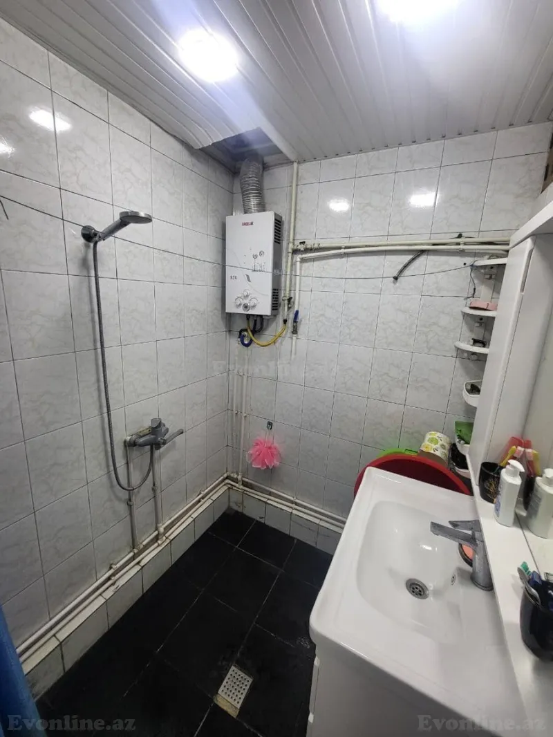 Satılır 3 otaqlı Mənzil Köhnə tikili 65 m² Bakı, Xətai r., Əhmədli m — Mənzil, Bakı (7)