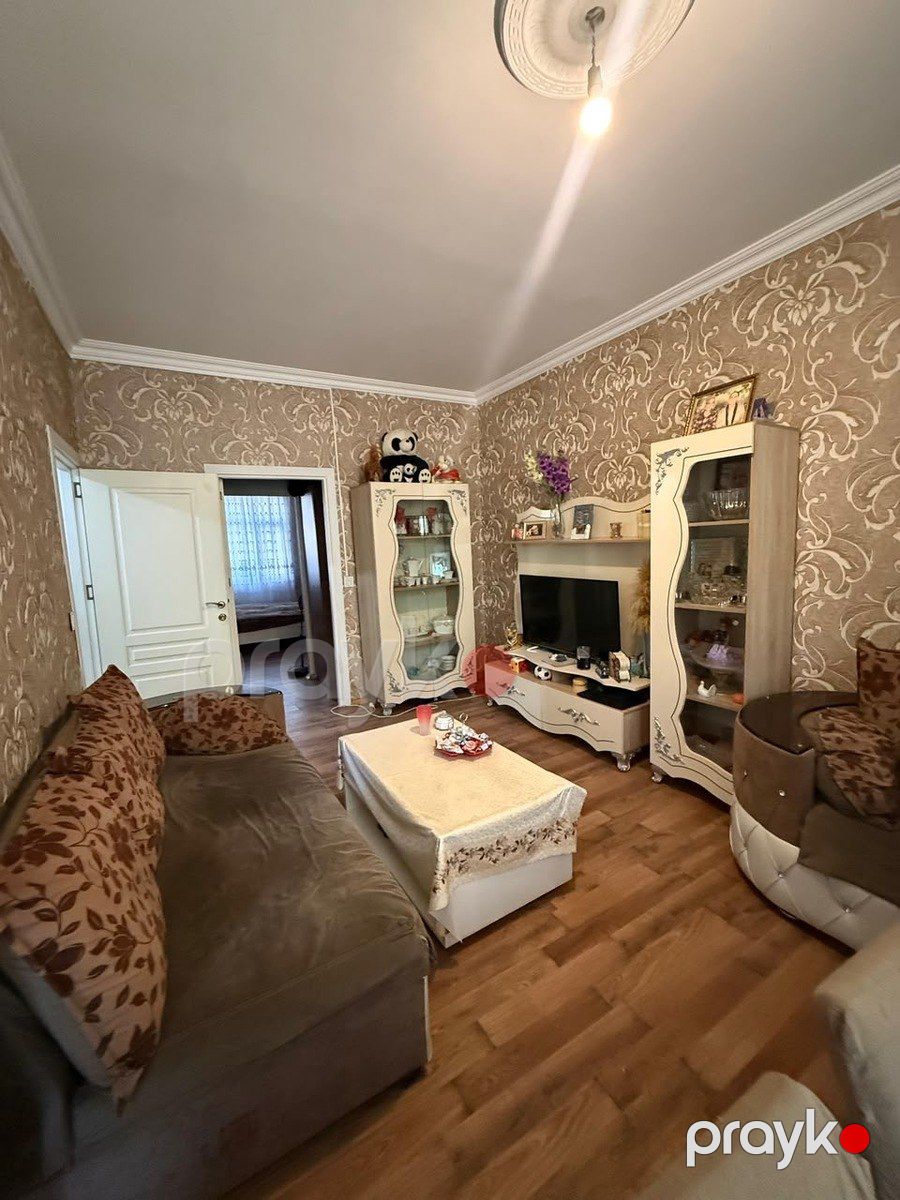 Satılır 2 otaqlı köhnə tikili 55 m² — Mənzil, Bakı (7)