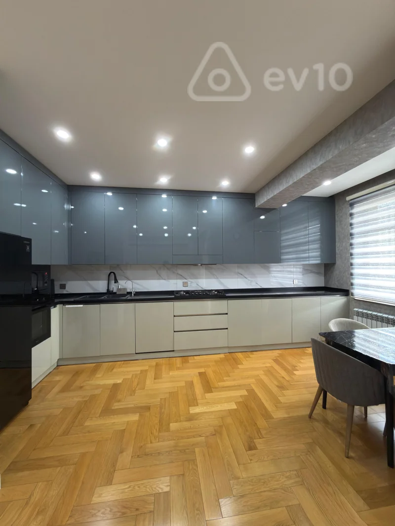 5 otaqlı mənzil, 201 m², Qarabağ küçəsi — Mənzil, Bakı (11)