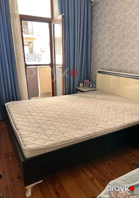 İşlənmiş, İkinəfərlik çarpayı — Bakı