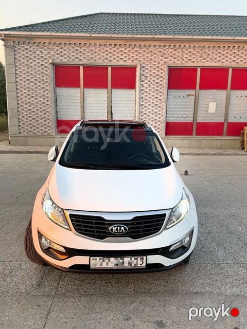 Kia Sportage, 2.0 L, 2012 il, 180 000 km