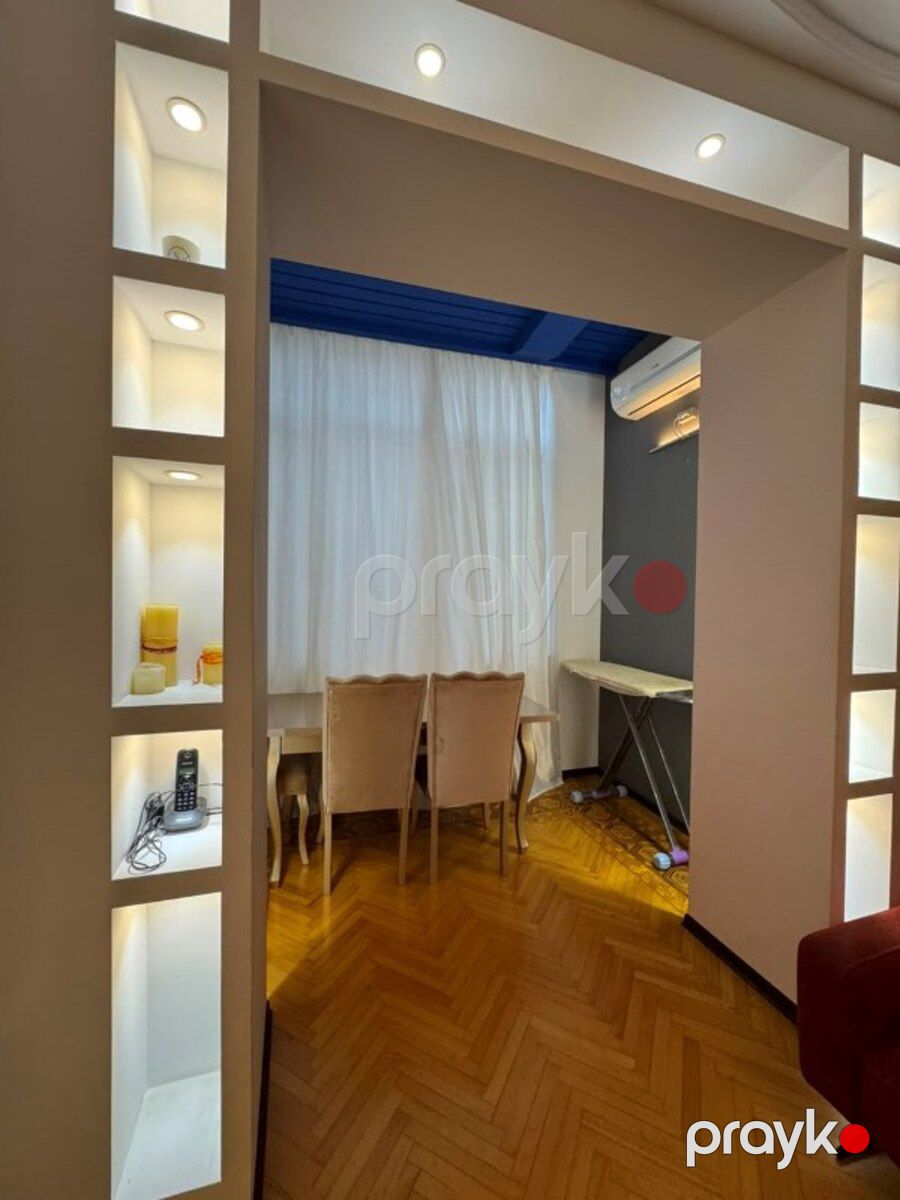 Satılır 2 otaqlı köhnə tikili 60 m² — Mənzil, Bakı (4)