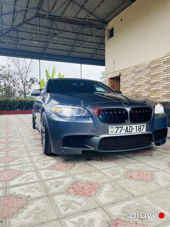 BMW 528, 2.0 L, 2014 il, 400 000 km — Avtomobillər, Yevlax (9)