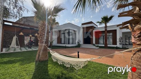 Satılır 5 otaqlı həyət evi/bağ evi 260 m² — Bakı