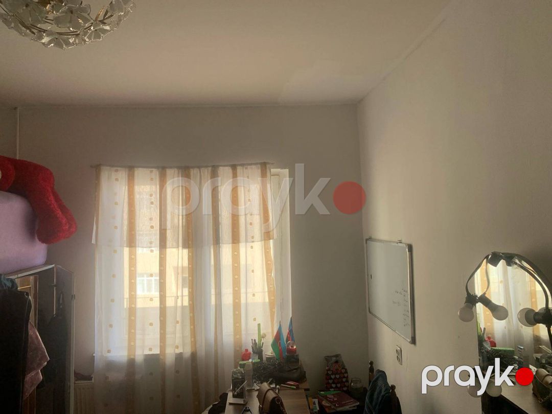 Satılır 2 otaqlı köhnə tikili 55 m² — Mənzil, Bakı (2)