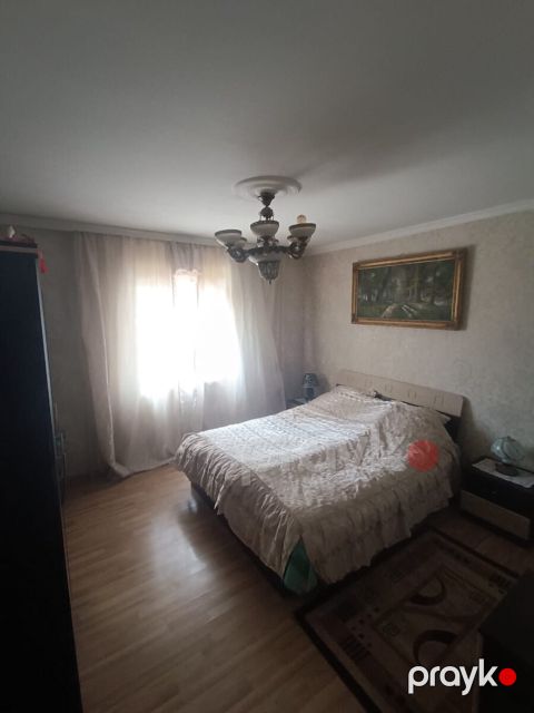 Həyət evi, Binə qəs — Bakı