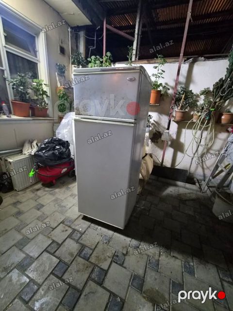 Minsk" Soyuducusu İşləkdir. Yaxşı vəziyyətdədir. Made in Russia — Bakı