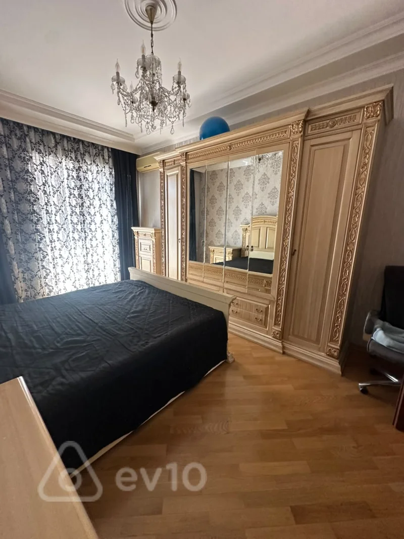 3 otaqlı mənzil, 180 m², Abbasqulu Ağa Bakıxanov — kirayə — Mənzil, Bakı (8)