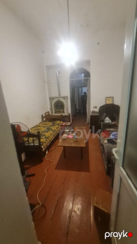 2-otaqlı mənzil kirayə verilir, 28 May m., 50 m² — Bakı