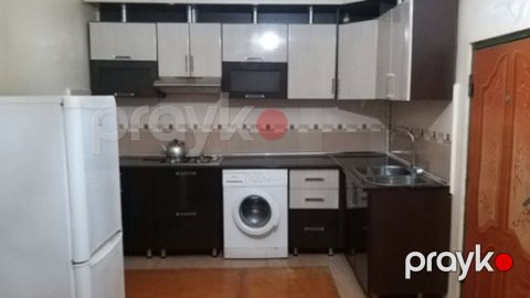 İcarəyə verilir 3 otaqlı köhnə tikili 80 m² — Bakı