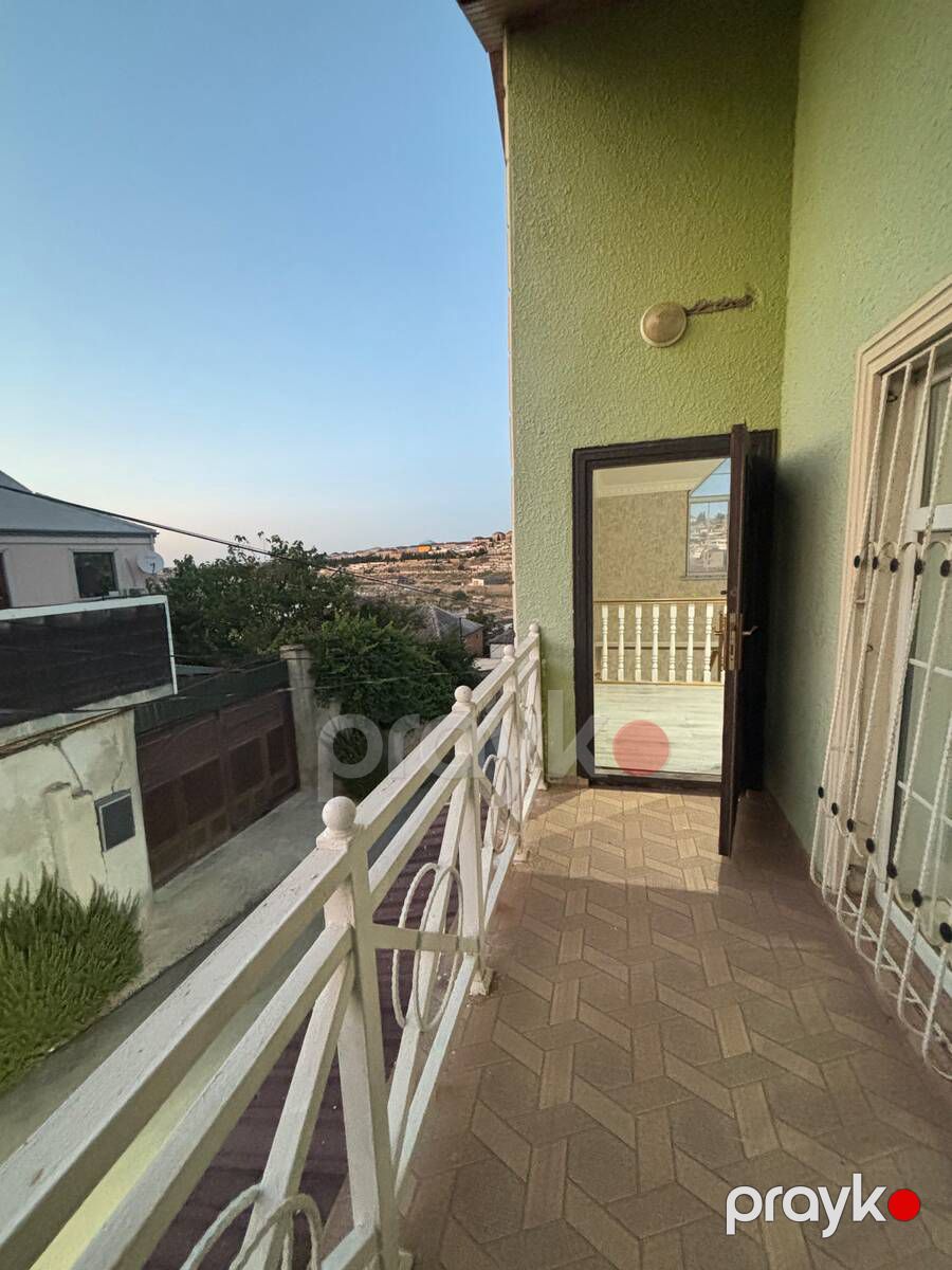 Satılır 5 otaqlı həyət evi/bağ evi 650 m² — Ev, villa, Bakı (12)