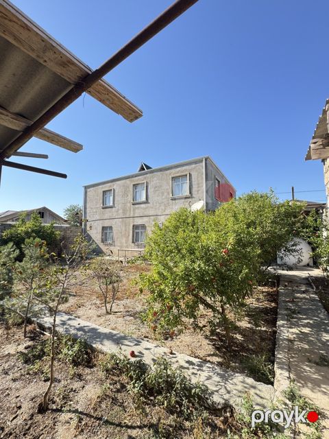 Satılır 7 otaqlı həyət evi/bağ evi 260 m² — Bakı