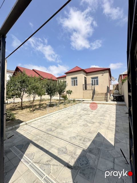 Satılır 4 otaqlı həyət evi/bağ evi 107 m² — Bakı