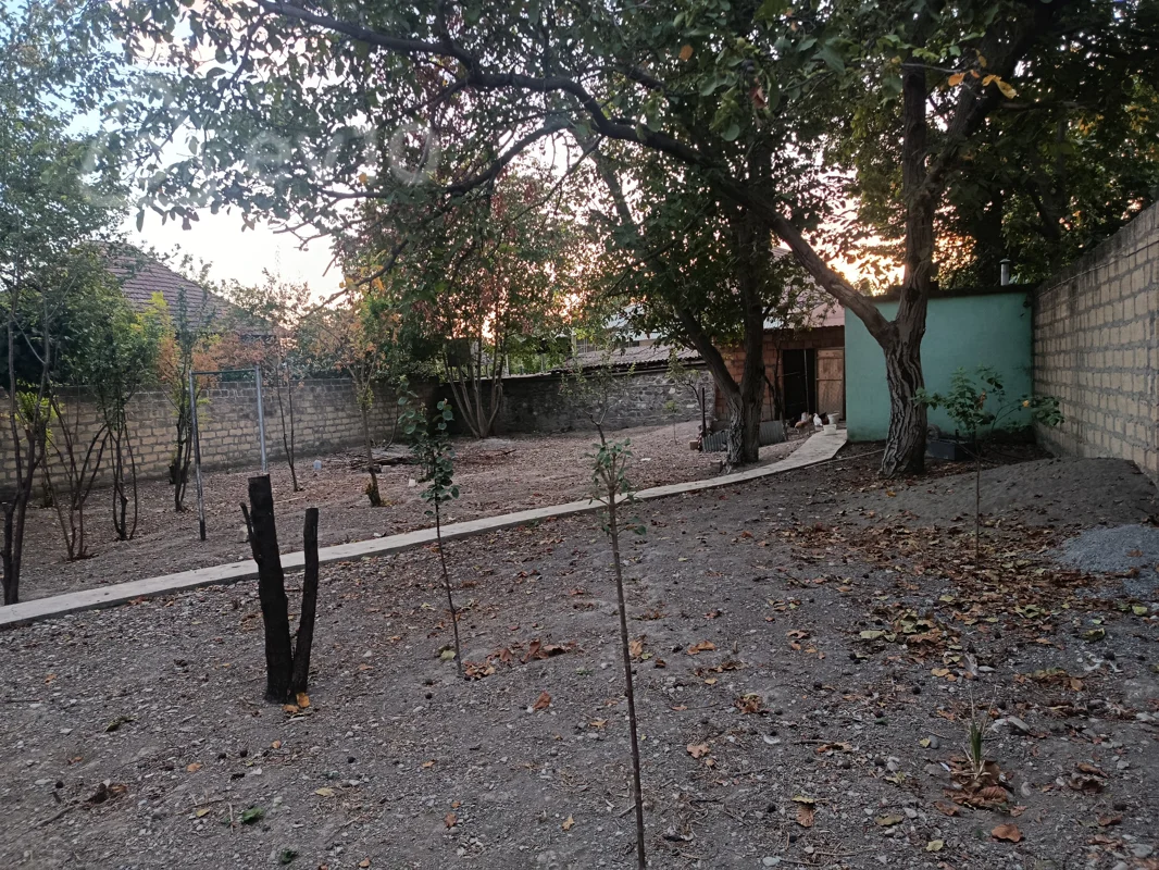 4 otaqlı həyət evi, 200 m², Muxtar hacıyev 24, Şəki — Ev, villa, Şəki (3)