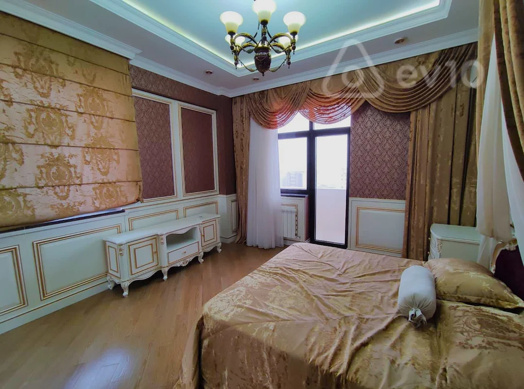 4 otaqlı mənzil, 170 m², Hüseyn Cavid — Mənzil, Bakı (8)