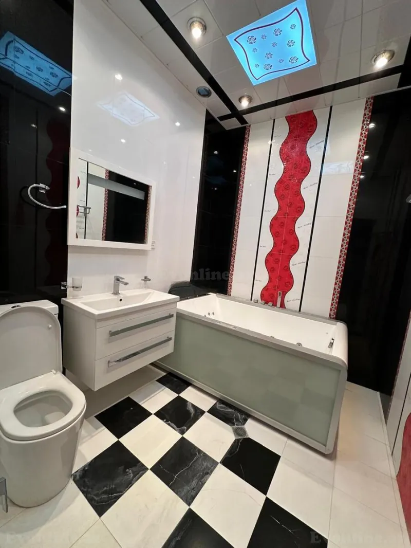 Satılır 7 otaqlı Həyət evi 550 m² Bakı, Binəqədi r., Nəsimi m., 6-cı mikrorayon — Ev, villa, Bakı (5)
