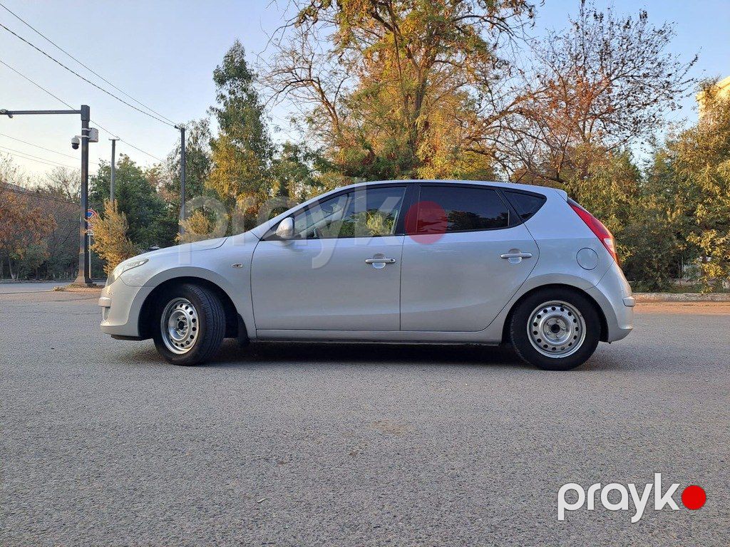 Hyundai i30, 1.6 L, 2010 il, 274 000 km — Avtomobillər, Sabirabad (5)