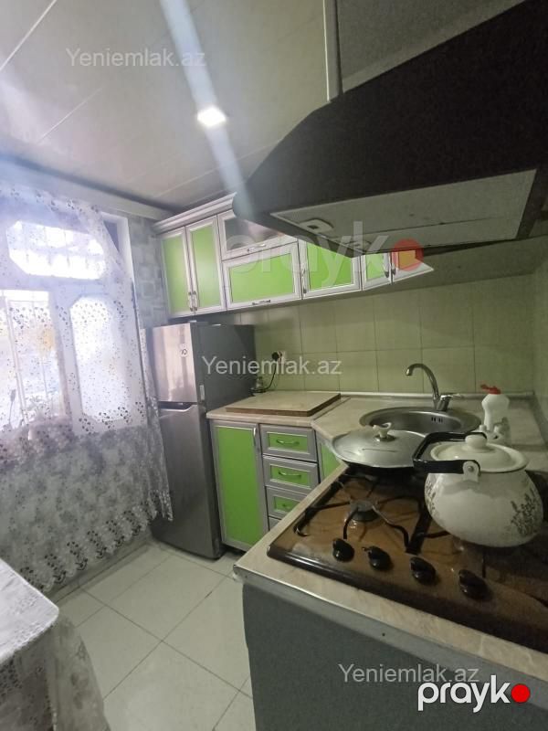 Satılır 2 otaqlı Bina evi menzil (Köhnə tikili), 46 m², 3-cü mikrorayon — Mənzil, Sumqayıt (11)