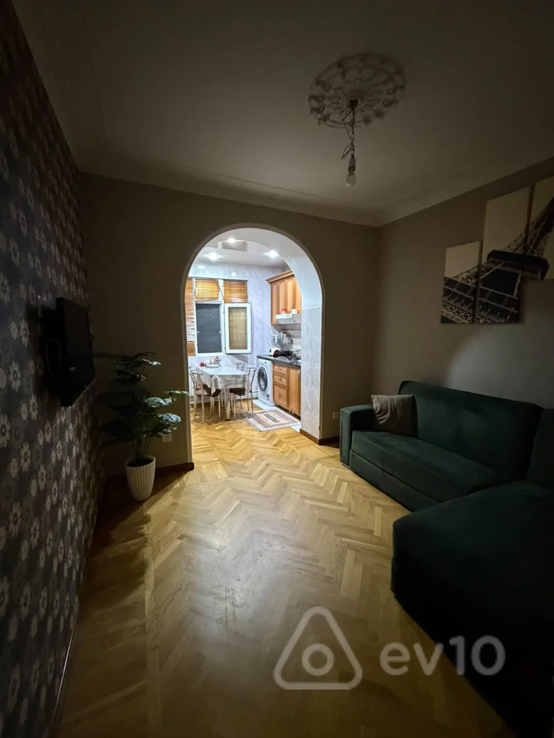 3 otaqlı mənzil, 80 m², 20 Yanvar metrosu və İnşaatçılar metrosu — kirayə — Mənzil, Bakı (5)