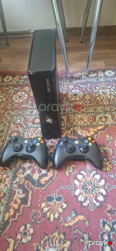Xbox 360 Slim oyun konsolu seti Xüsusiyyətlər: - Model: Xbox 360 Slim — Bakı