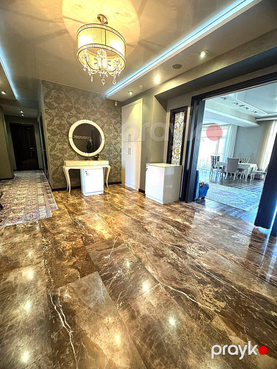 Satılır 6 otaqlı yeni tikili 360 m² — Mənzil, Bakı (3)