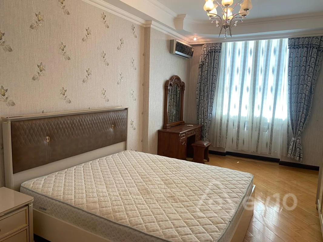 3 otaqlı mənzil, 120 m², Abbas Mirzə Şərifzadə Küçəsi — kirayə — Mənzil, Bakı (4)