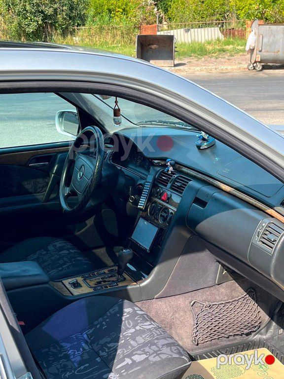 Mercedes E 240, 2.4 L, 1999 il, 300 000 km — Avtomobillər, Sumqayıt (12)