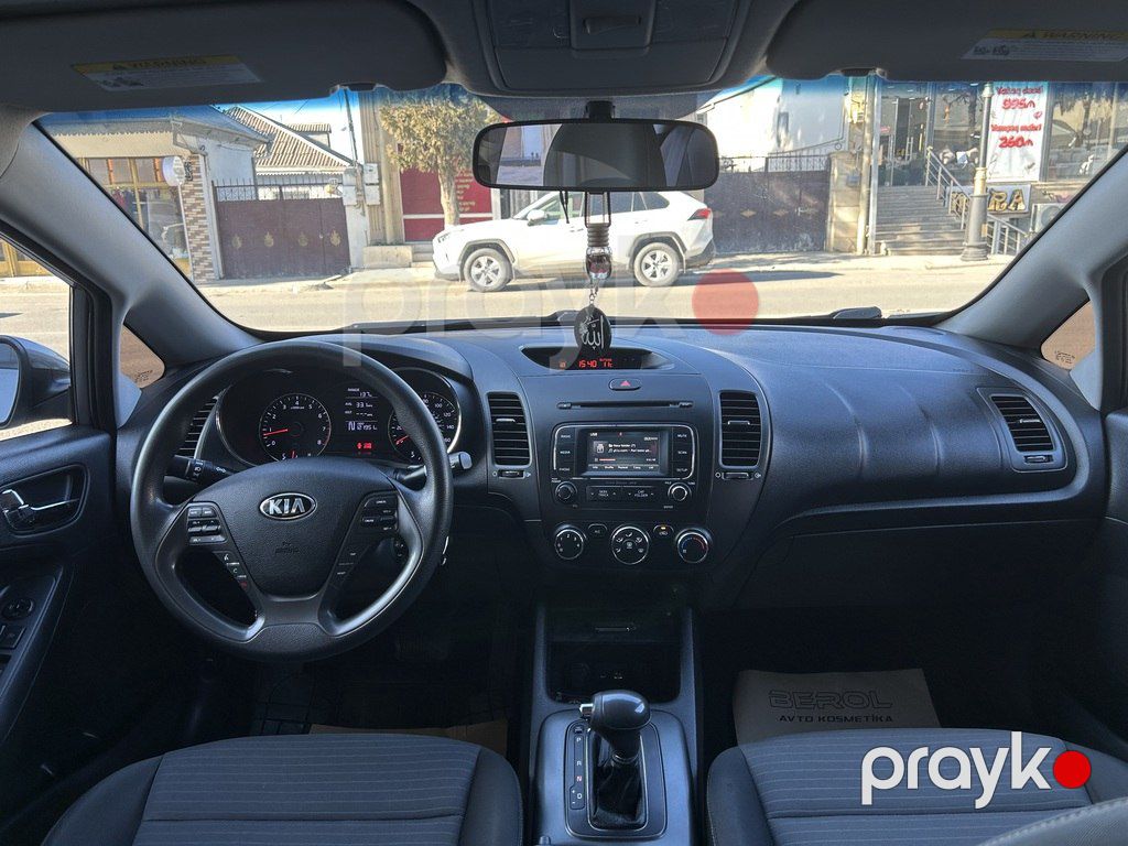 Kia Forte, 1.8 L, 2015 il, 204 226 km — Avtomobillər, Qazax (8)