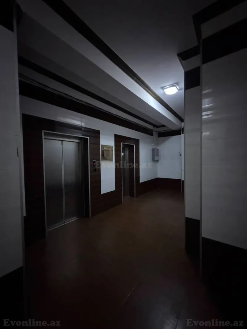 Satılır 3 otaqlı Mənzil Yeni tikili 140 m² Bakı, Binəqədi r., Memar Əcəmi m — Mənzil, Bakı (3)