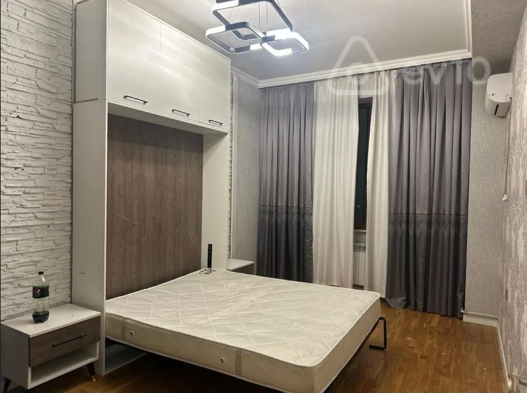 3 otaqlı mənzil, 80 m², Süleyman Sani Axundov küçəsində, 8-ci mikrorayon ərazisində Azadlıq metrosunun çıxışında — kirayə — Mənzil, Bakı (12)
