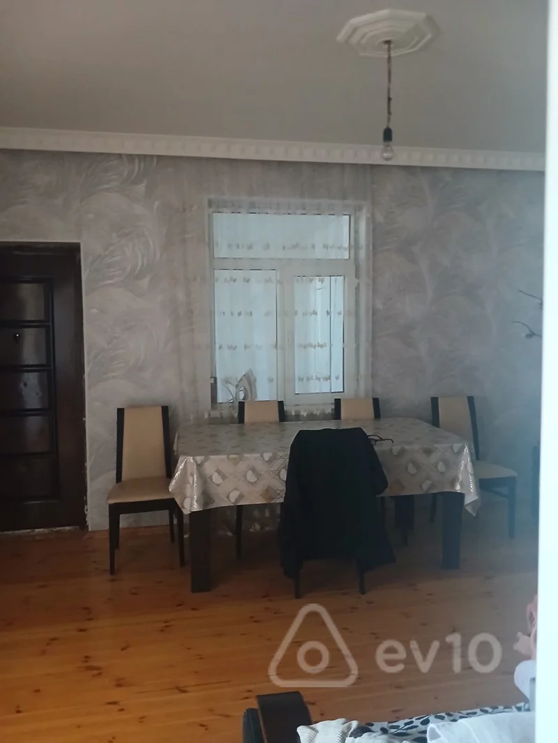3 otaqlı həyət evi, 300 m², Buzovna — Bakı