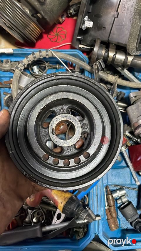 "Ford Fusion 1.5" dirsəkli val şkifi — Bakı