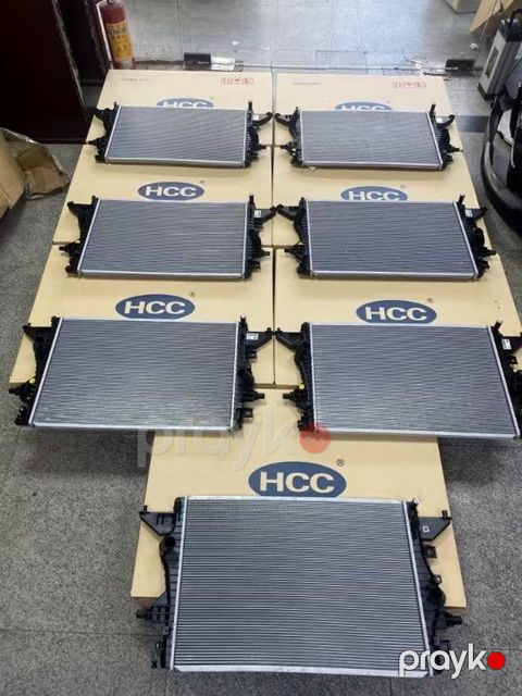 "Hyundai Elantra hibrid 2022" radiatoru — Bakı