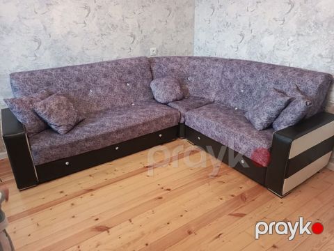 Künc divan satılır yaxşı veziyyetde tecılı köç səbəbi ile satılır — Bakı