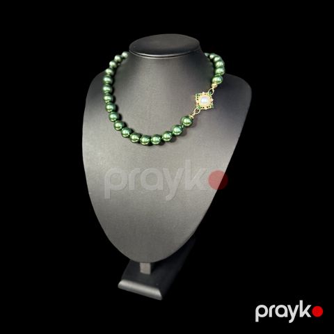 Qadın boyunbağı Chichak Khanim 9850 — Bakı