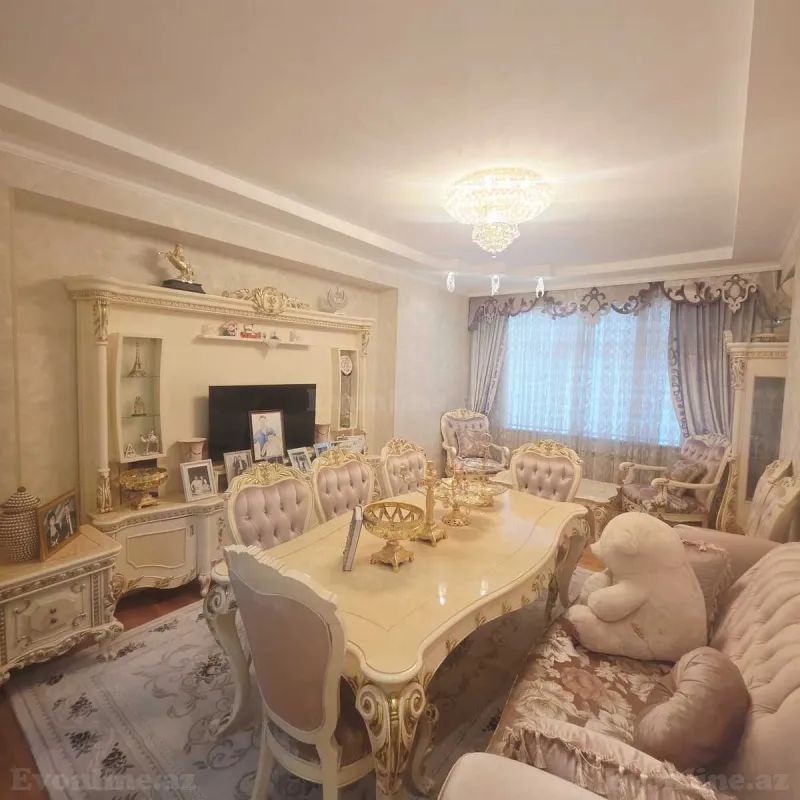 Satılır 3 otaqlı Mənzil Yeni tikili 125 m² Bakı, Nizami r., Qara Qarayev m., 8-ci kilometr