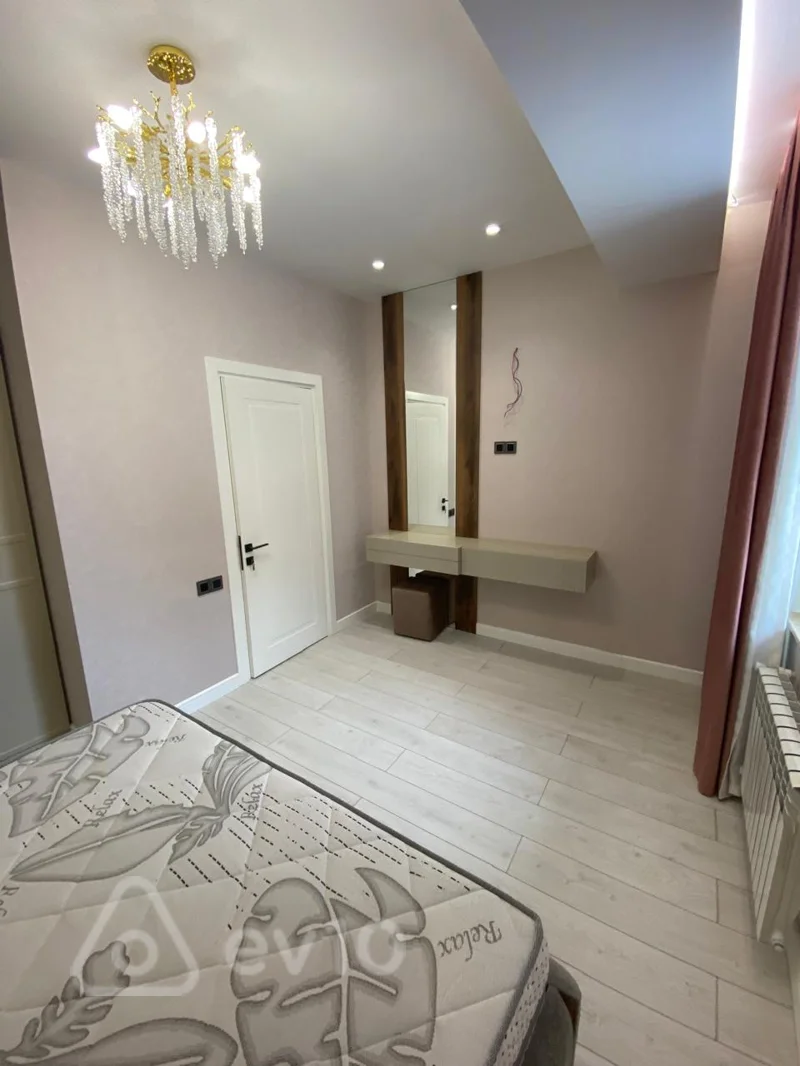 3 otaqlı mənzil, 100 m², 8 noyabr prospekti — kirayə — Mənzil, Bakı (5)