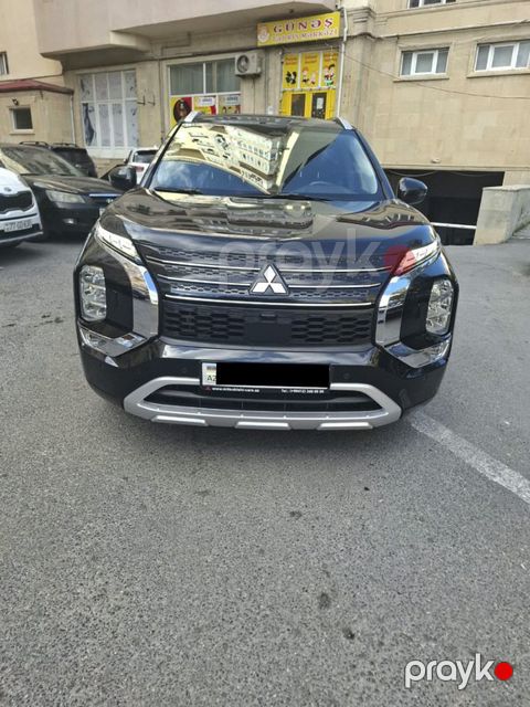 Mitsubishi Outlander, 2.5 L, 2022 il, 90 000 km