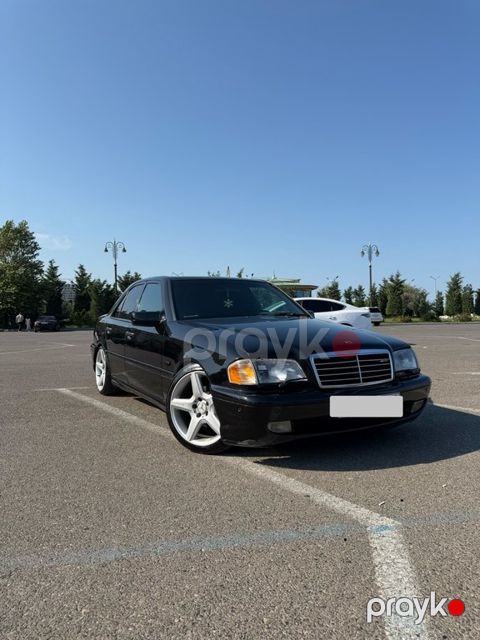 Mercedes C 280, 2.8 L, 1997 il, 290 000 km