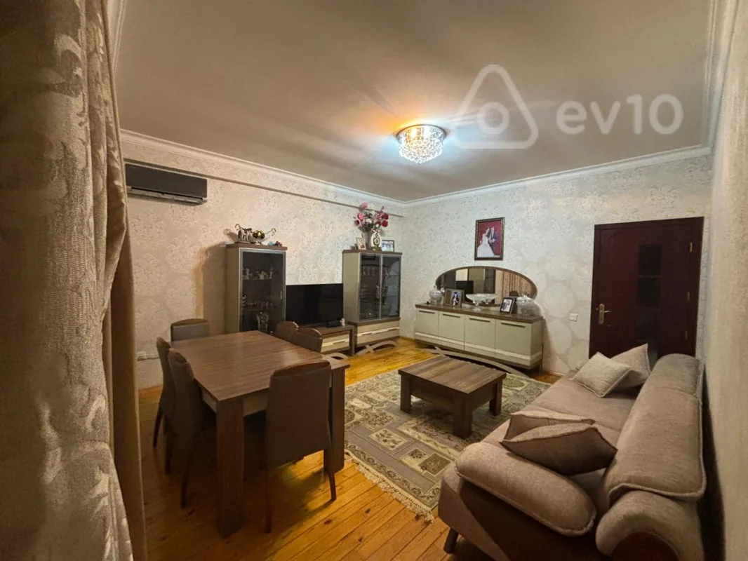2 otaqlı mənzil, 64 m², Əsəd Əhmədov küçəsi — Bakı