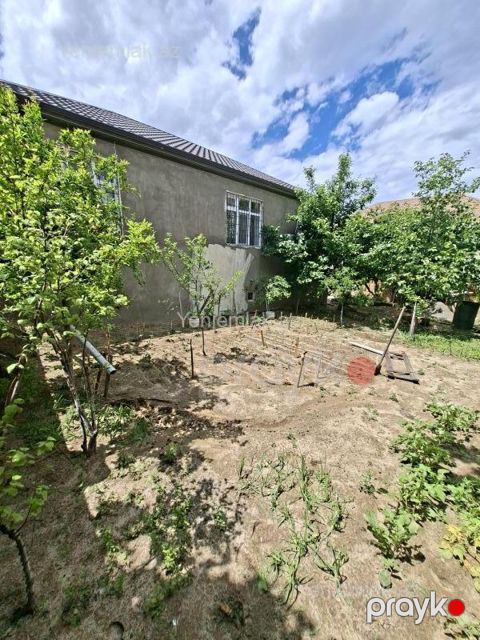 Satılır 4 otaqlı Həyət evi / Villa (Köhnə tikili), 120 m², Corat bağları — Sumqayıt