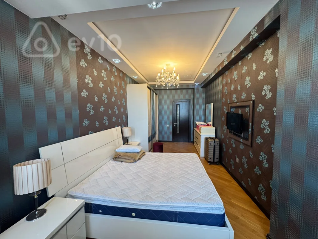 3 otaqlı mənzil, 130 m², abbas mirzə şərifzadə küç — Mənzil, Bakı (4)