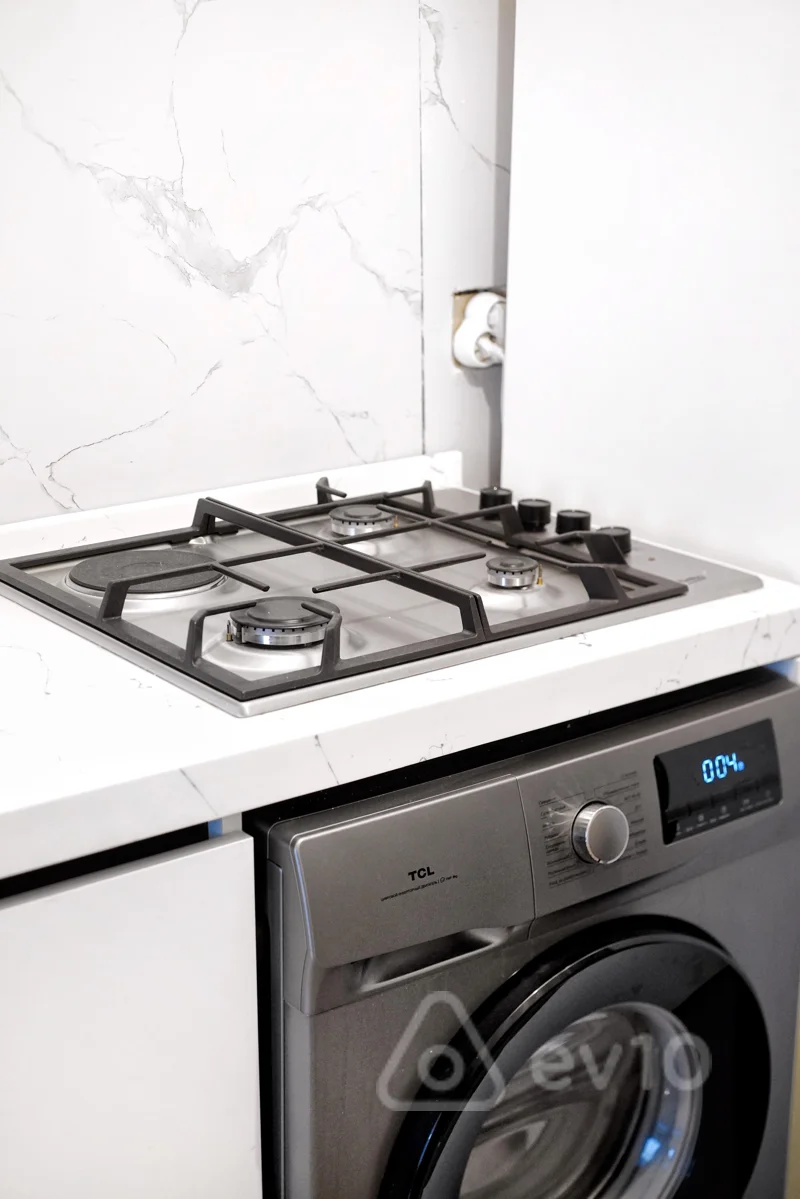 2 otaqlı mənzil, 60 m², Səməd Vurğun 1 — günlük kirayə — Mənzil, Bakı (7)