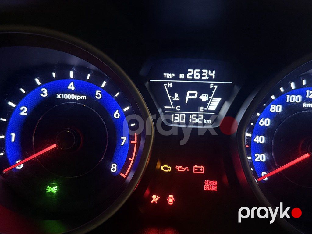 Hyundai Avante, 1.6 L, 2015 il, 130 000 km — Avtomobillər, Bakı (10)