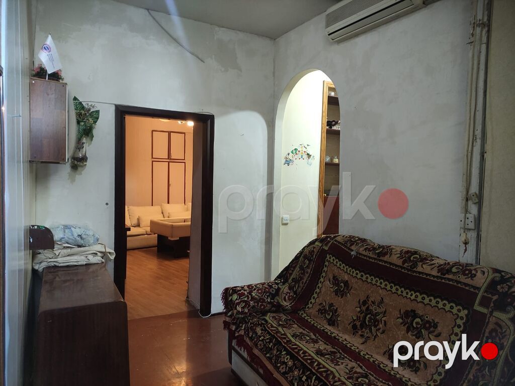 28 mayda metroya 5 dəqiqəlik məsafədə yerləşən Həyət evi kiraye — Mənzil, Bakı (2)