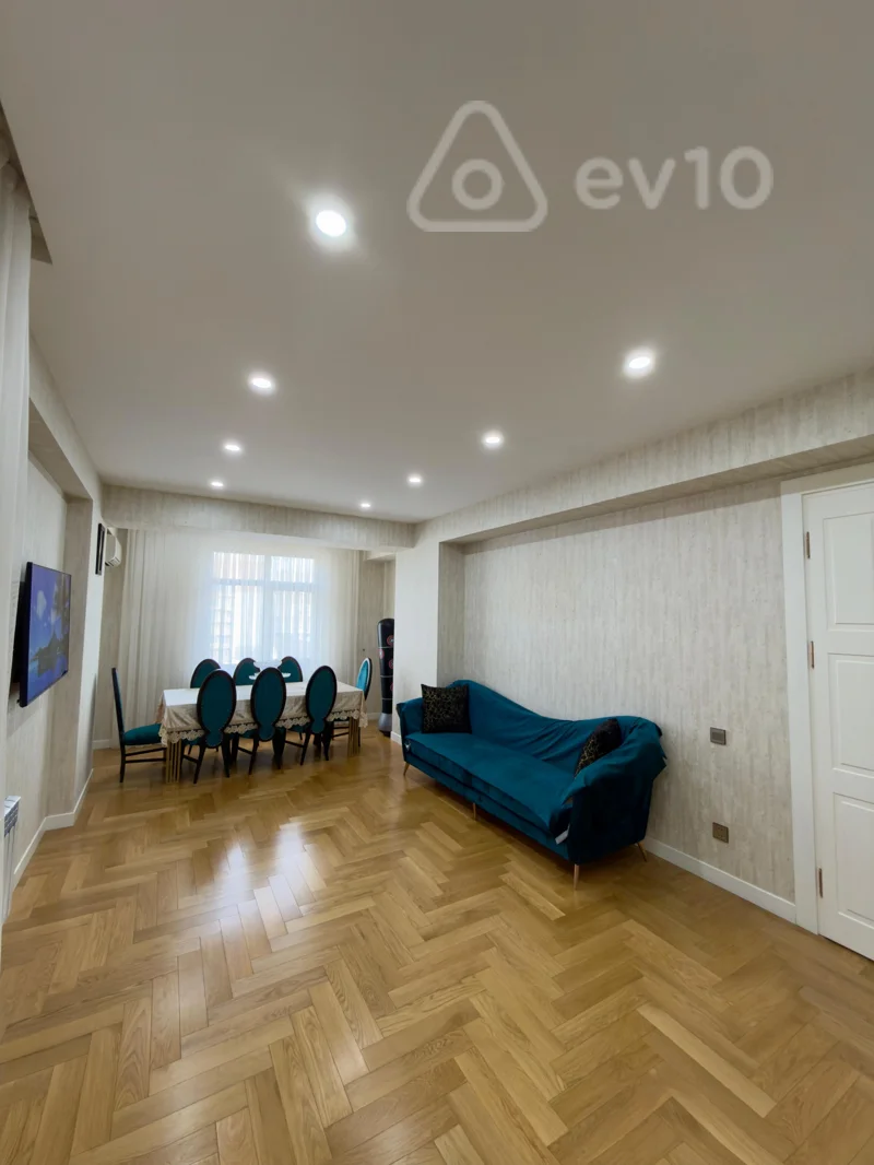 5 otaqlı mənzil, 201 m², Qarabağ küçəsi — Mənzil, Bakı (2)