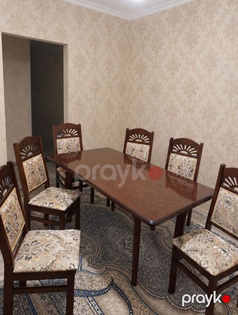 6 eded stul 480₼ satilir.Alinib 600₼ .Reng uygun gelmir deye satilir — Bakı