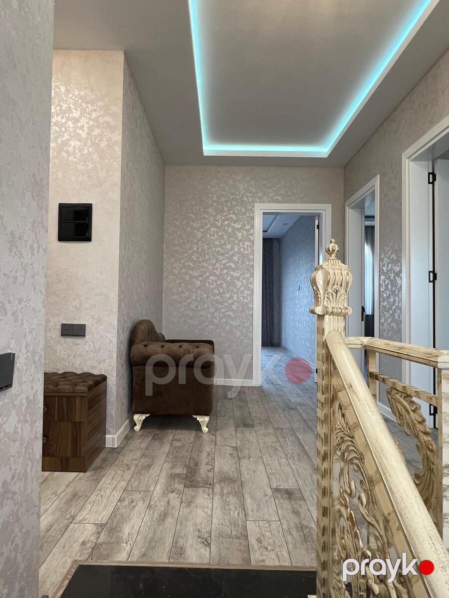 Satılır 4 otaqlı həyət evi/bağ evi 200 m² — Ev, villa, Bakı (10)